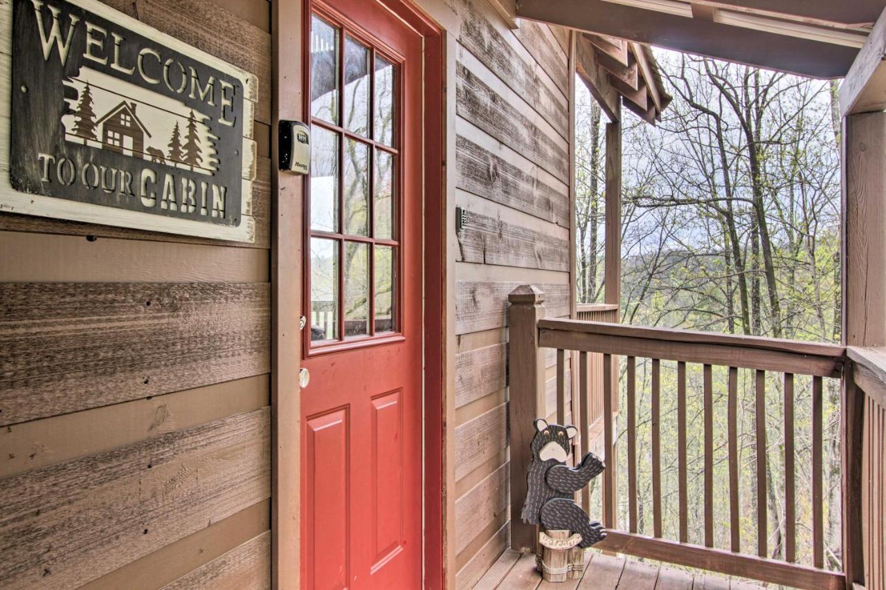 Sevierville Sanctuary Hot Tub, Pool Table And Deck! ภายนอก รูปภาพ
